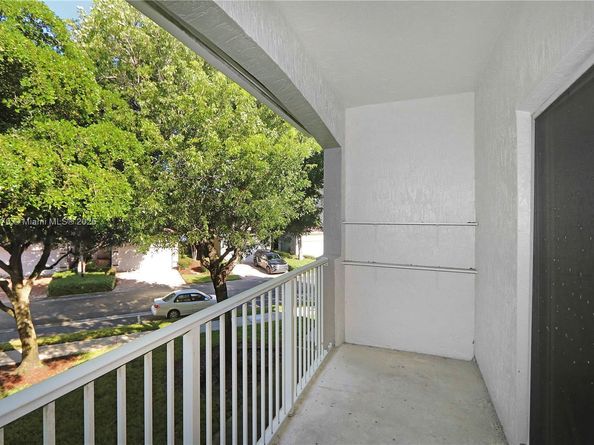 1966 SE 23rd Ter, Homestead FL 33035