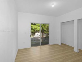 1966 SE 23rd Ter, Homestead FL 33035