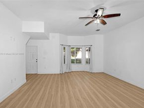 1966 SE 23rd Ter, Homestead FL 33035