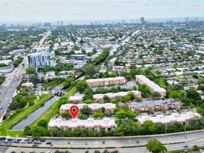 136 S Cypress Rd 323, Pompano Beach FL 33060