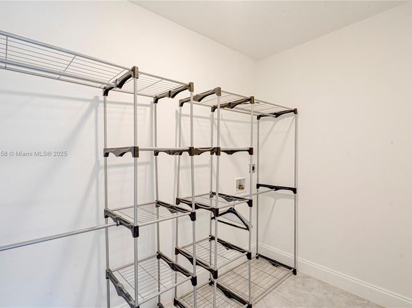 136 S Cypress Rd 323, Pompano Beach FL 33060