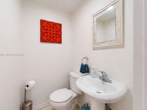 1611 SW 21st St, Miami FL 33145