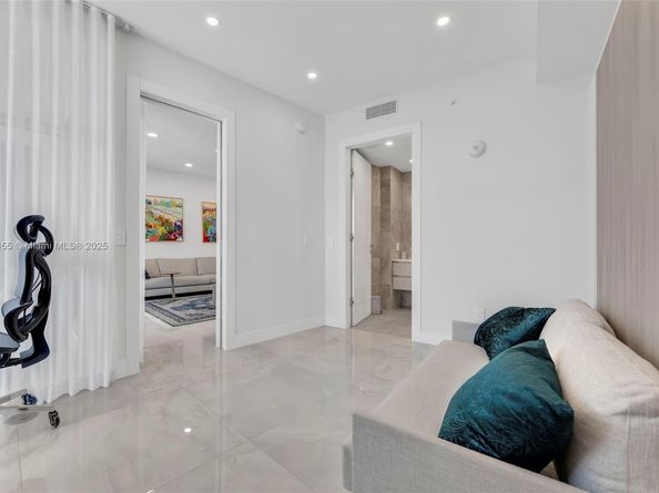 18201 Collins Ave 4606, Sunny Isles Beach FL 33160