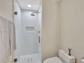 19136 Fisher Island Dr 19136, Miami Beach FL 33109