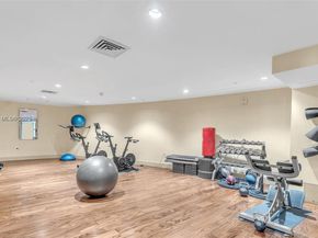 50 Biscayne Blvd 508, Miami FL 33132