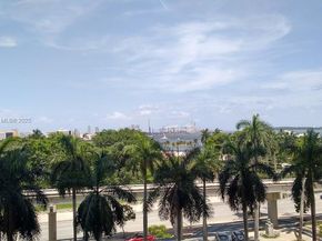 50 Biscayne Blvd 508, Miami FL 33132