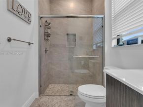 9150 Parkland Bay Dr, Parkland FL 33076
