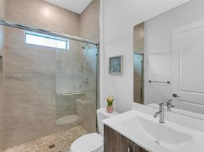 9150 Parkland Bay Dr, Parkland FL 33076