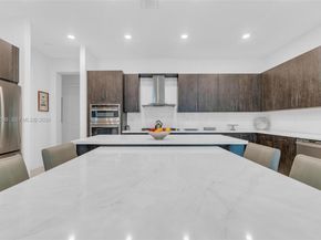 9150 Parkland Bay Dr, Parkland FL 33076