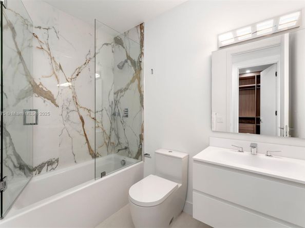 3114 Prairie Ave, Miami Beach FL 33140