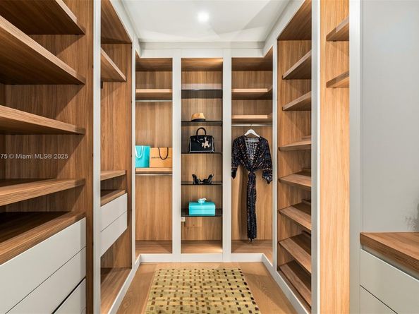 3114 Prairie Ave, Miami Beach FL 33140