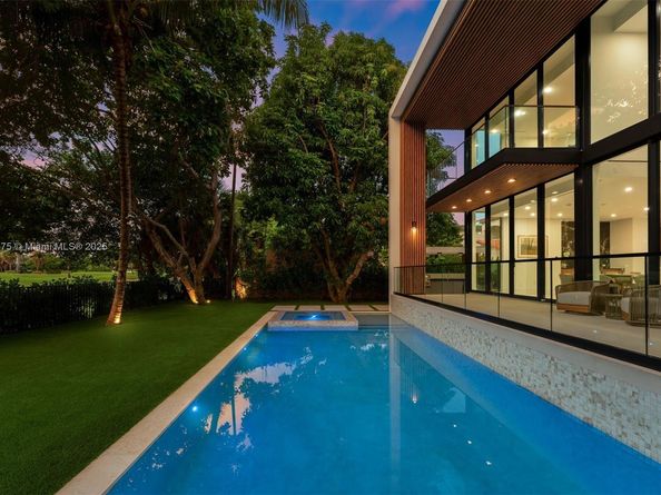 3114 Prairie Ave, Miami Beach FL 33140