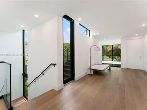 3114 Prairie Ave, Miami Beach FL 33140