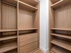 3114 Prairie Ave, Miami Beach FL 33140