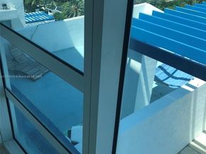 7600 Collins Ave 1008, Miami Beach FL 33141