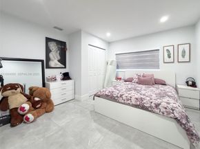 2711 SW 117th Ct, Miami FL 33175