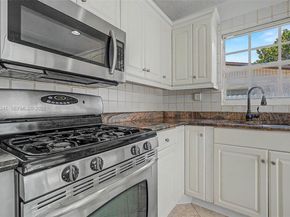 12001 SW 118th St, Miami FL 33186