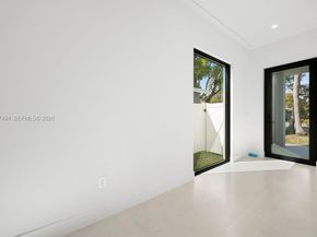 608 SW 16th Ct, Fort Lauderdale FL 33315