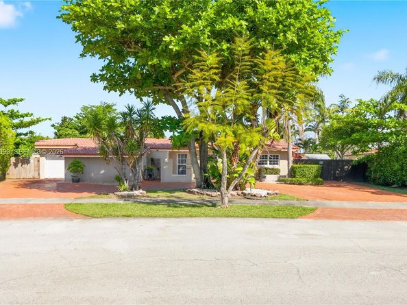 9955 SW 74th St, Miami FL 33173