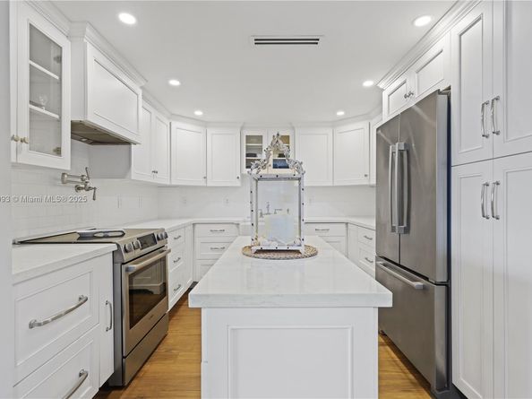 2100 S Ocean Ln 1009, Fort Lauderdale FL 33316