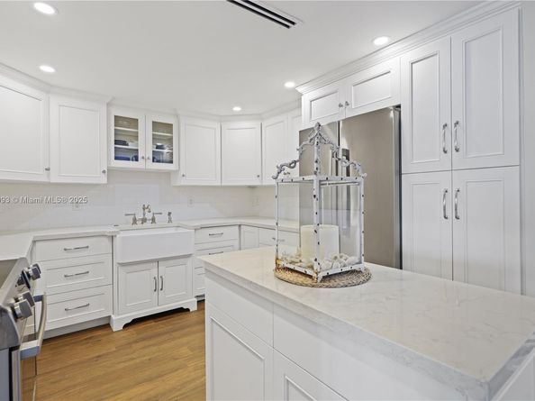 2100 S Ocean Ln 1009, Fort Lauderdale FL 33316