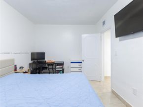 3045 SW 14th St, Miami FL 33145