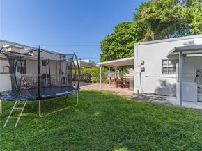 3045 SW 14th St, Miami FL 33145