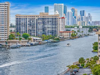 2602 E Hallandale Beach Blvd