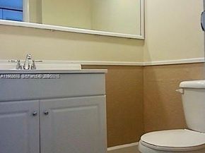 10500 SW 108th Ave B414, Miami FL 33176