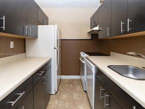 10500 SW 108th Ave B414, Miami FL 33176