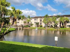 2846 S University Dr 4204, Davie FL 33328