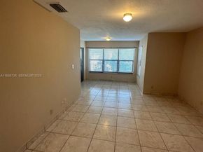 2846 S University Dr 4204, Davie FL 33328