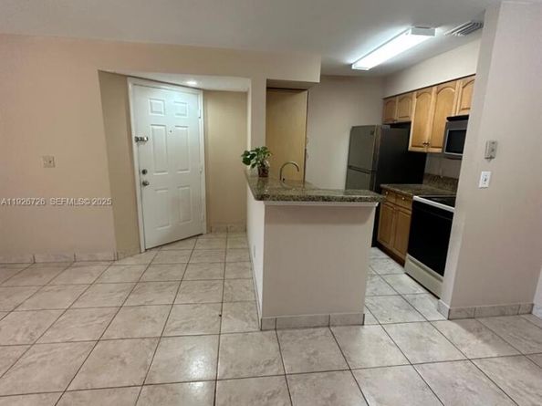 2846 S University Dr 4204, Davie FL 33328