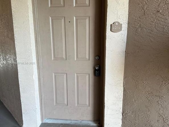 2846 S University Dr 4204, Davie FL 33328