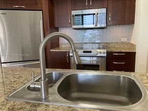 Undisclosed Address #A11911077, Aventura FL 33180