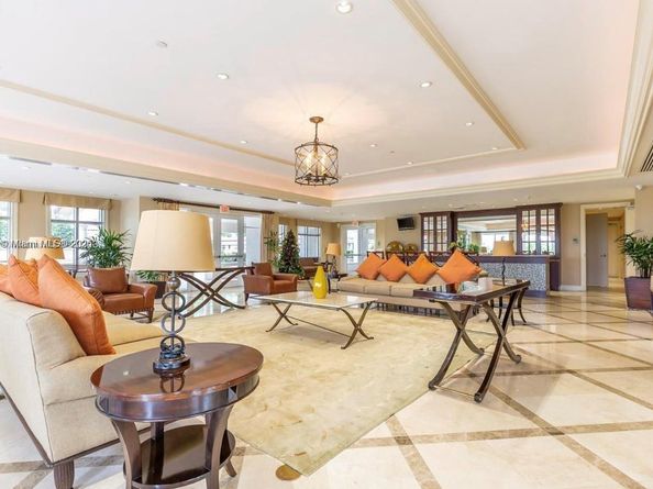 Undisclosed Address #A11911077, Aventura FL 33180