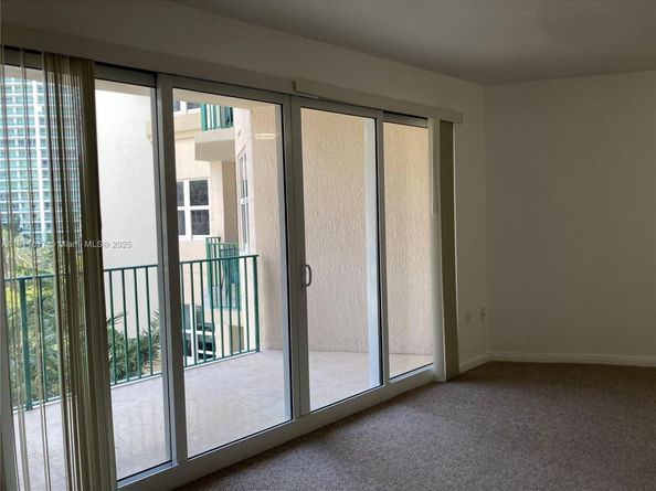 Undisclosed Address #A11911077, Aventura FL 33180