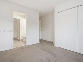 2066 Madeira Dr 2066, Weston FL 33327