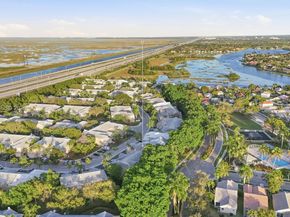 2066 Madeira Dr 2066, Weston FL 33327