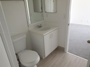 2066 Madeira Dr 2066, Weston FL 33327