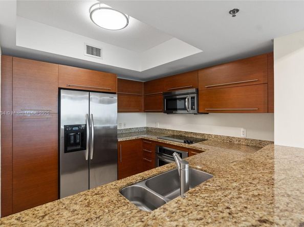 2641 N Flamingo Rd 905N, Sunrise FL 33323