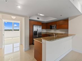 2641 N Flamingo Rd 905N, Sunrise FL 33323