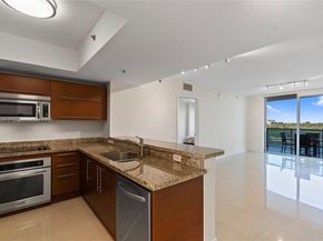 2641 N Flamingo Rd 905N, Sunrise FL 33323