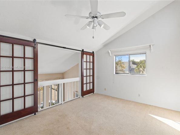 559 N University Dr 39, Plantation FL 33324