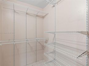 559 N University Dr 39, Plantation FL 33324