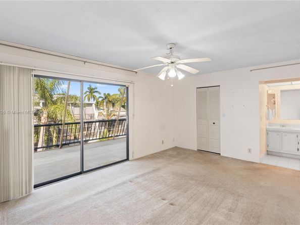 559 N University Dr 39, Plantation FL 33324