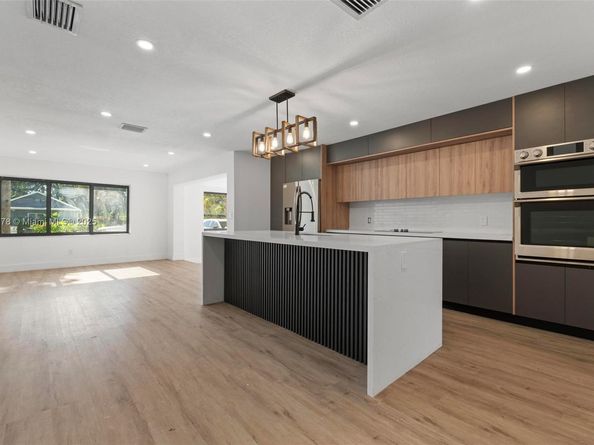 1516 SW 30th Ter, Fort Lauderdale FL 33312