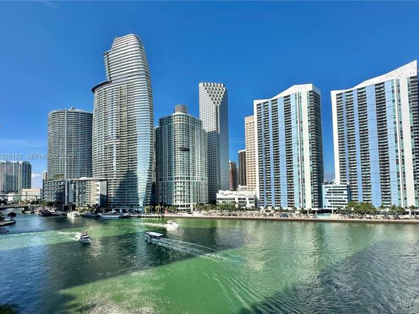 900 Brickell Key Blvd 803, Miami FL 33131