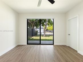 6852-6850 NW 4th AVE, Miami FL 33150