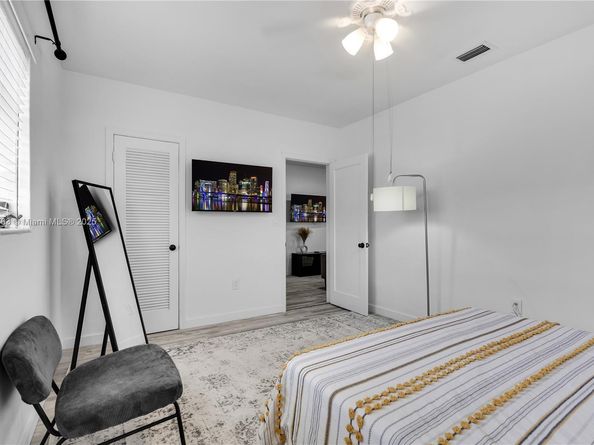 1510 Normandy Dr, Miami Beach FL 33141